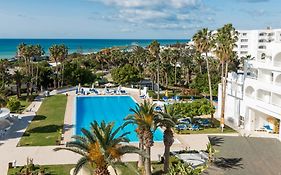 Yadis Hammamet
